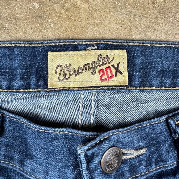 Wrangler 20X Men’s Straight Leg Jeans 32x30 Blue Heritage Denim Made in Mexico - Picture 8 of 14